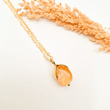 Load image into Gallery viewer, Necklace Freyja Cup Flower