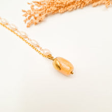 Load image into Gallery viewer, Necklace Freyja Cup Flower