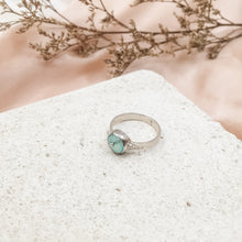 Load image into Gallery viewer, Ring Miss Blue Agate Dot