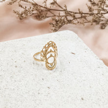 Load image into Gallery viewer, Ring India Queen Crown