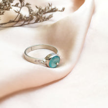 Load image into Gallery viewer, Ring Miss Blue Agate Dot