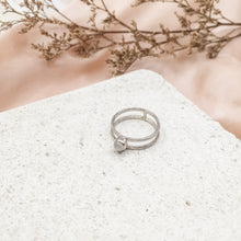 Load image into Gallery viewer, Ring Miss Double Moonstone