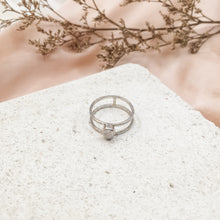 Load image into Gallery viewer, Ring Miss Double Drop