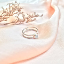 Load image into Gallery viewer, Ring Miss Double Moonstone