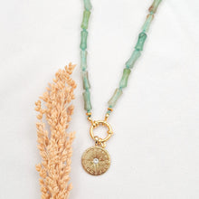 Load image into Gallery viewer, Necklace Knot Big Stone
