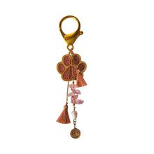 Load image into Gallery viewer, Keychain Tassel Dog Paws
