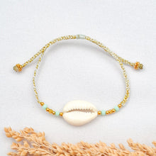 Load image into Gallery viewer, Bracelet Cowrie Kepang
