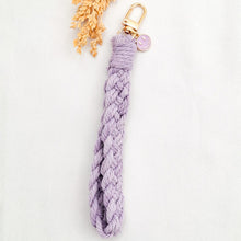 Load image into Gallery viewer, Keychain Braid with Smile Charm
