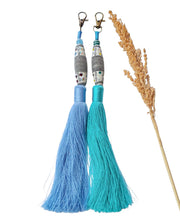 Load image into Gallery viewer, Keychain Tassel L
