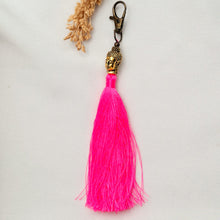 Load image into Gallery viewer, Keychain Tassel Buddha Head Small
