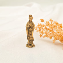 Load image into Gallery viewer, Mini Statue

