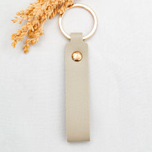 Load image into Gallery viewer, Keychain Leather
