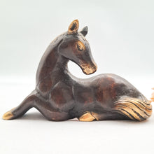 Load image into Gallery viewer, Brass Decor Horse Sitting

