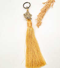 Load image into Gallery viewer, Keychain Tassel Ganesha
