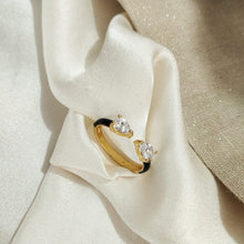 Load image into Gallery viewer, Ring Enamel Crystal
