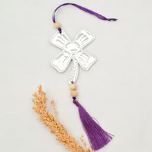 Load image into Gallery viewer, Ornament Aluminium With Tassel
