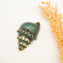 Load image into Gallery viewer, Brass Incense Holder Snail

