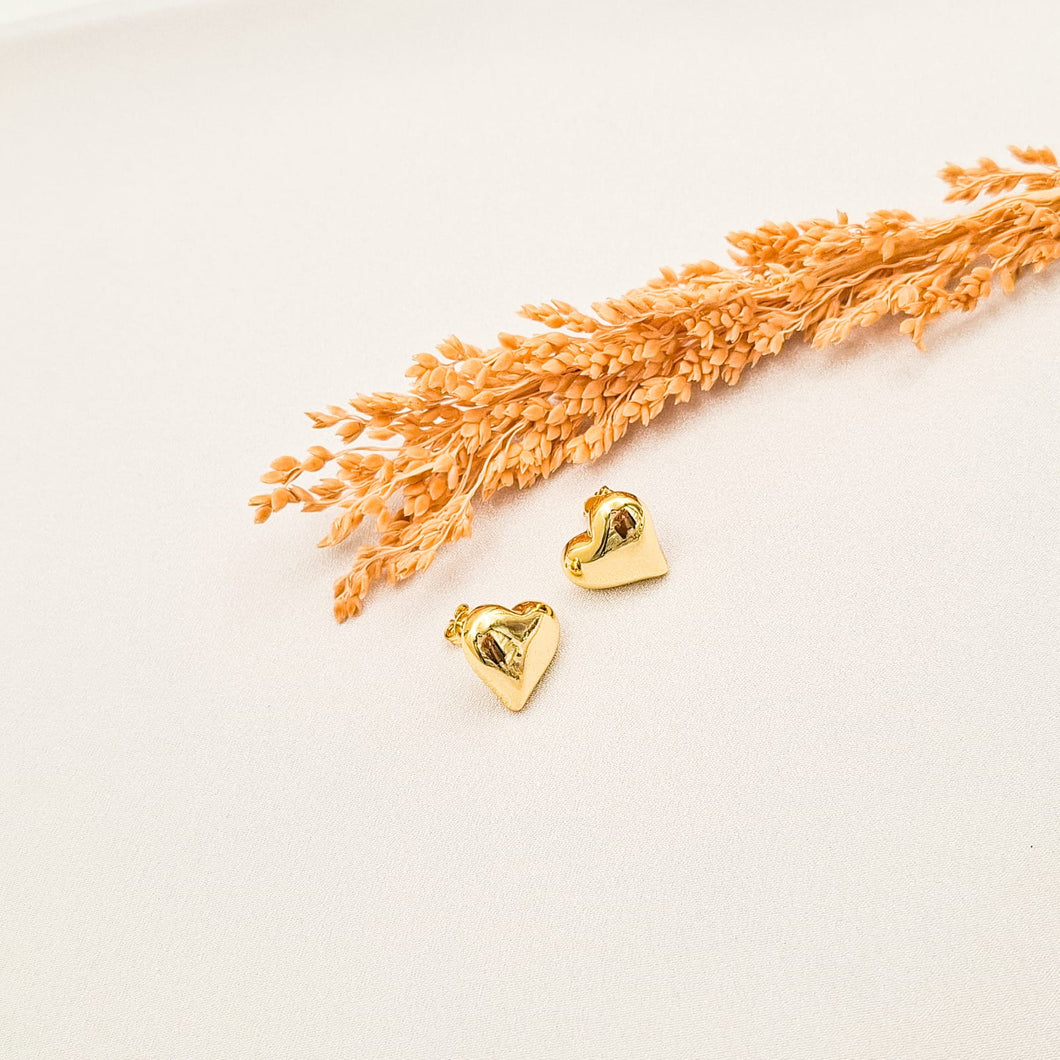 Earring Stud Heart