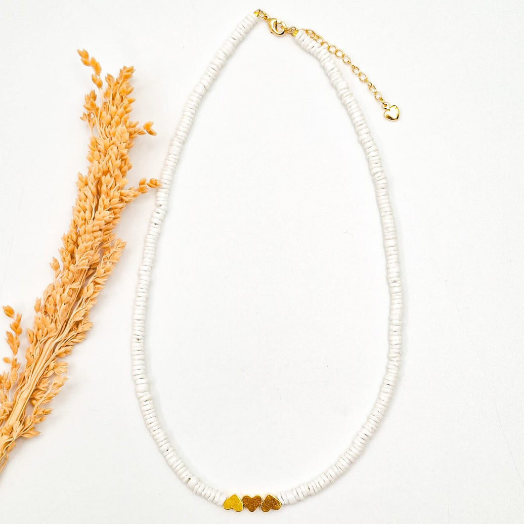 Necklace Shell with Heart Gold