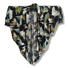 Load image into Gallery viewer, Kimono Lipat Medium
