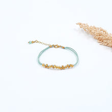 Load image into Gallery viewer, Bracelet Swirl Bubble ON SALE
