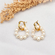 Load image into Gallery viewer, Earring Hoop With Drop Natural Pearl
