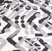 Load image into Gallery viewer, Kimono Lipat Long
