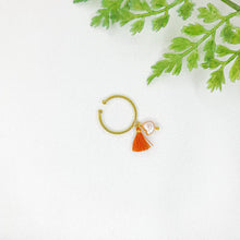Load image into Gallery viewer, Ring Charm Pearl Tassel
