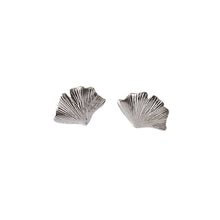 Load image into Gallery viewer, Earring Stud Ginkgo

