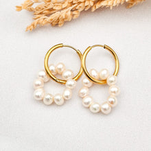 Load image into Gallery viewer, Earring Hoop With Drop Natural Pearl

