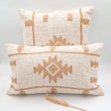 Load image into Gallery viewer, Cushion Cover Tribal Triangle
