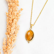 Load image into Gallery viewer, Necklace Pendant Oval Tiger Eyes
