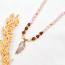 Load image into Gallery viewer, Necklace Yoga Wings
