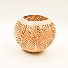 Load image into Gallery viewer, Coconut Candle Holder Natural
