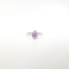 Load image into Gallery viewer, Ring Drop Amethyst
