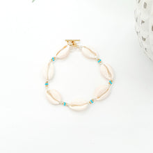 Load image into Gallery viewer, Bracelet Cowrie Magic Mermaid
