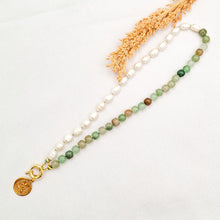 Load image into Gallery viewer, Necklace Knot Big Stone
