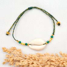 Load image into Gallery viewer, Bracelet Cowrie Kepang

