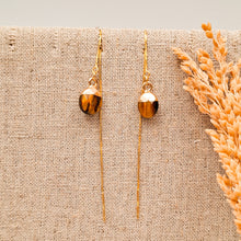 Load image into Gallery viewer, Earring Chain with Stone
