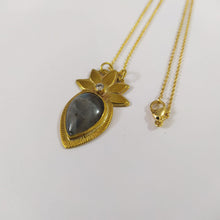 Load image into Gallery viewer, Necklace New Mix Drop Dot
