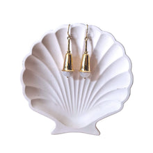 Load image into Gallery viewer, Earring Trumpet Gemstone
