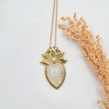 Load image into Gallery viewer, Necklace New Mix Drop Cherry
