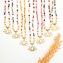 Load image into Gallery viewer, Necklace Yoga Lotus Wire
