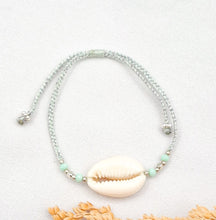 Load image into Gallery viewer, Bracelet Cowrie Kepang
