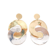 Load image into Gallery viewer, Earring Stud Round with Double Ring
