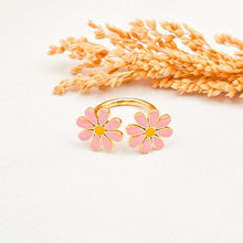 Load image into Gallery viewer, Ring Enamel Daisy Flower
