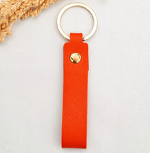Load image into Gallery viewer, Keychain Leather
