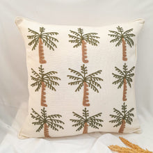 Load image into Gallery viewer, Cushion Cover multi Palm Tree Green
