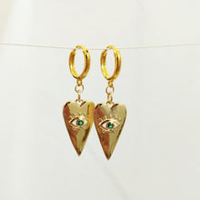Load image into Gallery viewer, Earring Love Heart Protector Eyes
