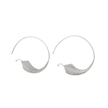 Load image into Gallery viewer, Earring Hoop Leaf Carving
